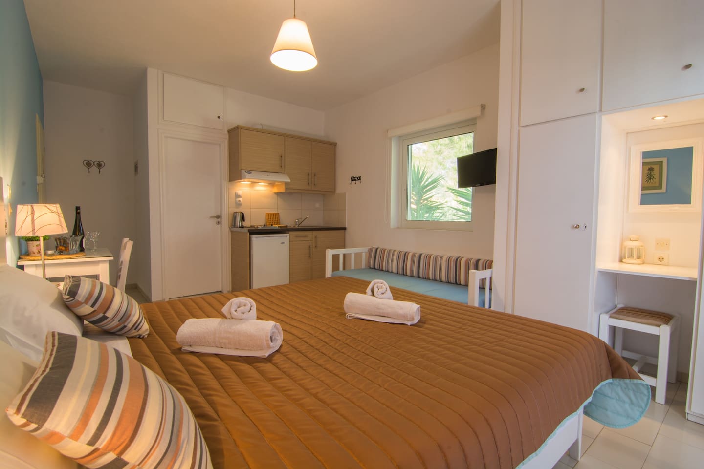 Studio 2 second angle